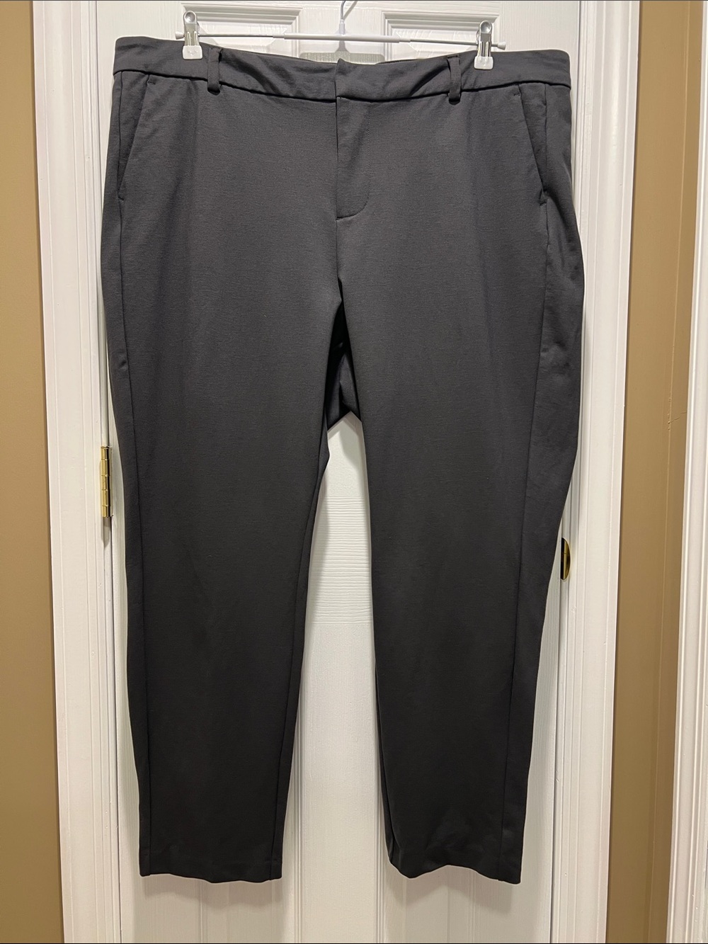 Liverpool Los Angeles Kelsey Ponte Knit Trouser Pants - Gray Size 22W